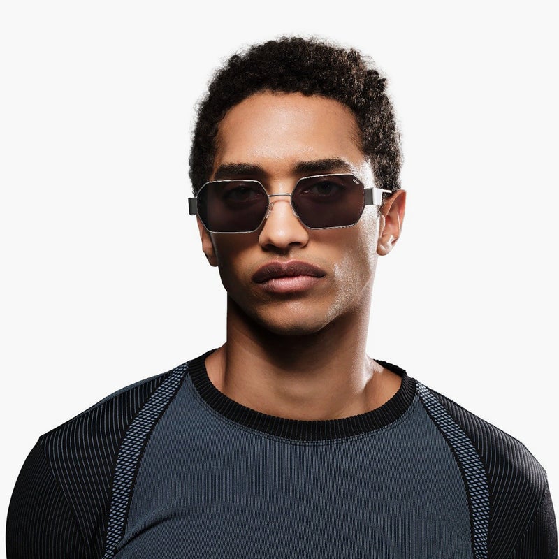 Blackout Geometric Sunglasses in Grey for Women - Image 4